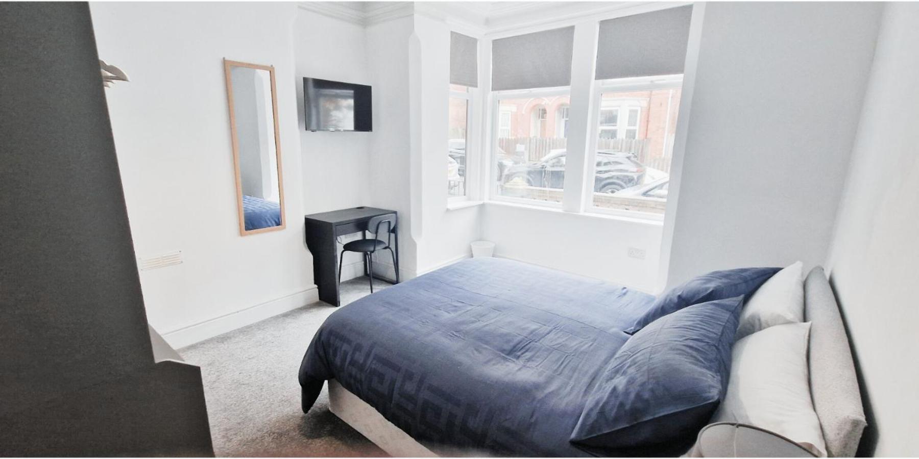 Double Room In Modern House Near ノッティンガム エクステリア 写真