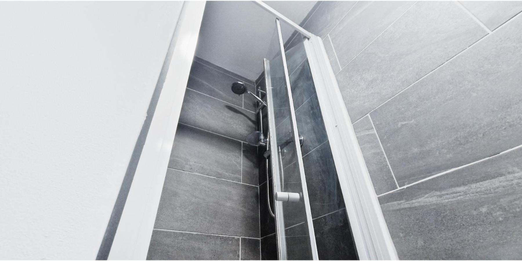 Double Room In Modern House Near ノッティンガム エクステリア 写真